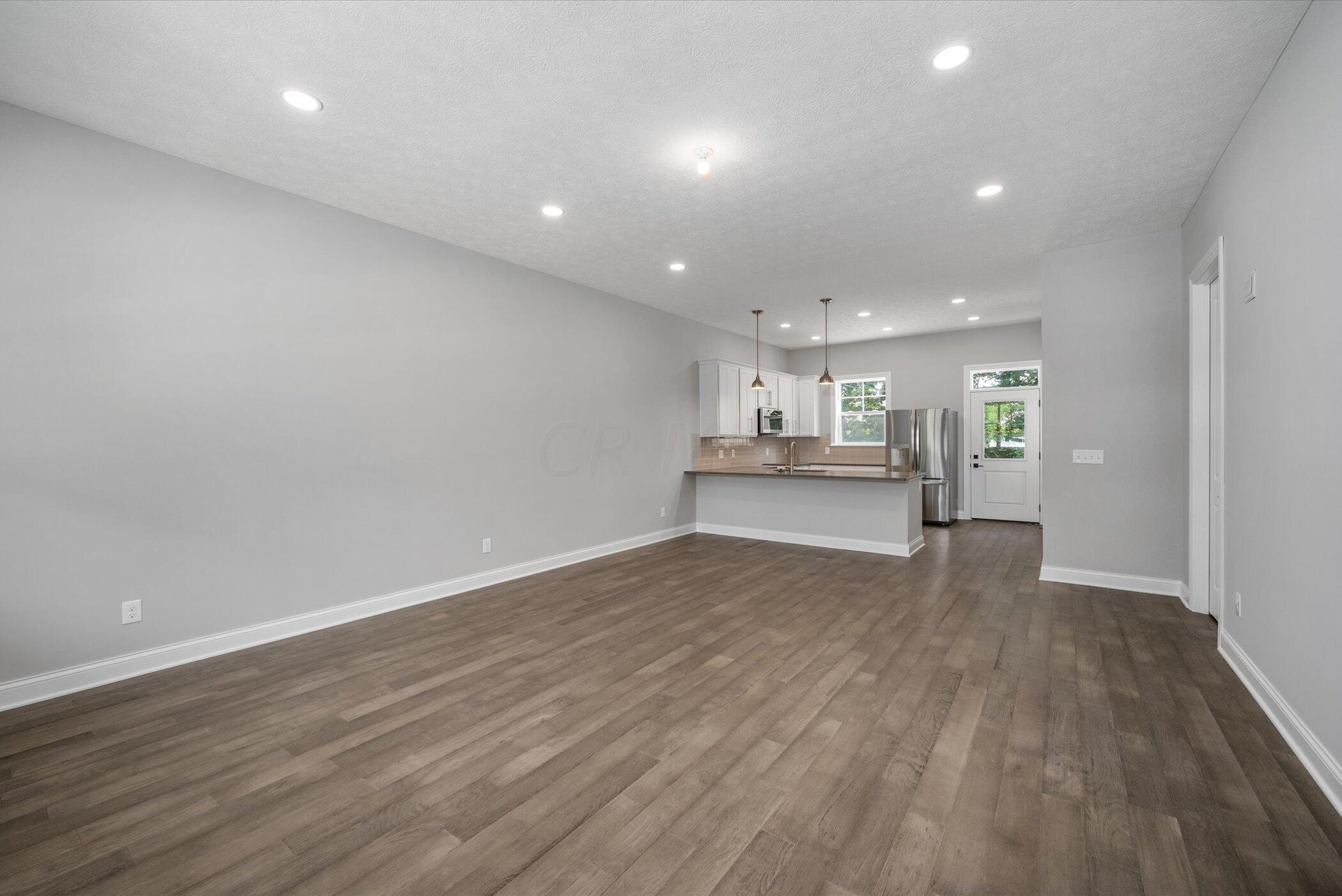 10337 Sawmill Road