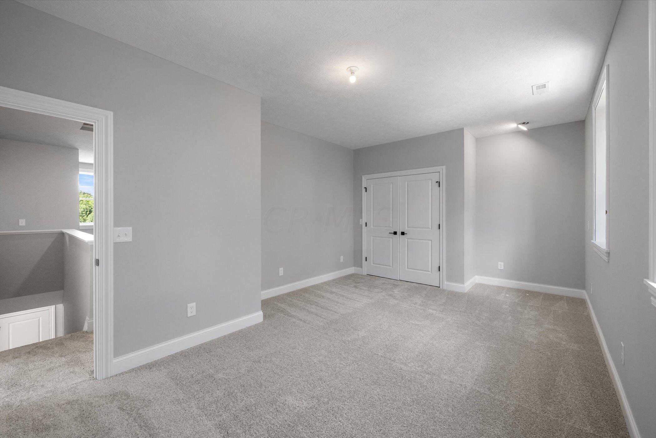 10337 Sawmill Road