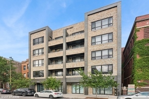 1523 N Western Avenue Unit: 4A