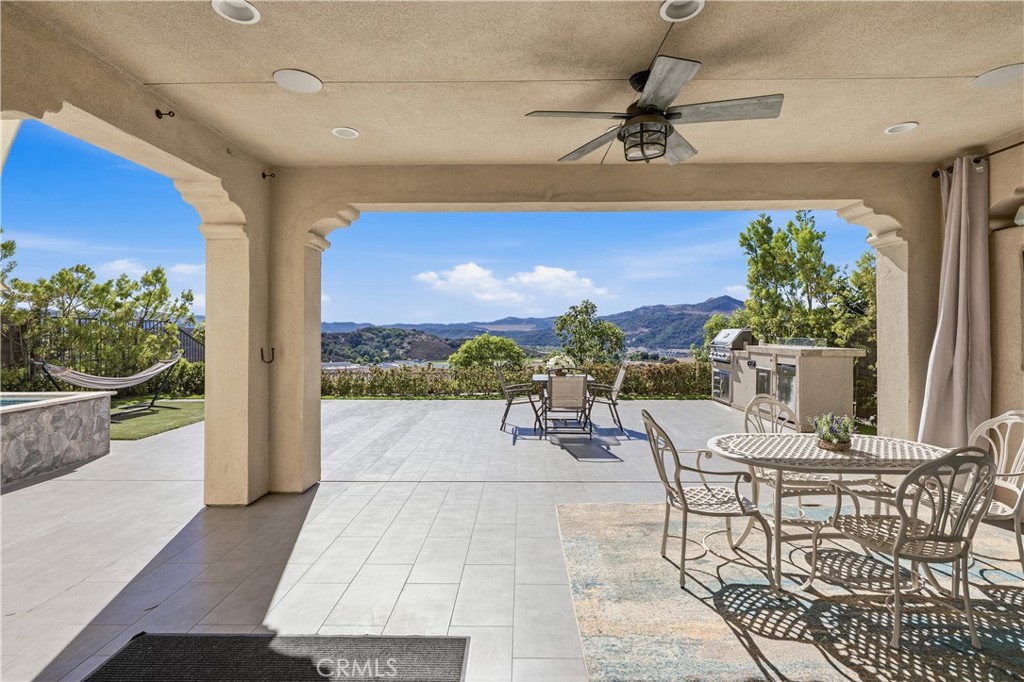 7 Paladino Court