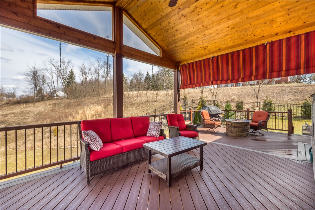998 WINDANCE DR