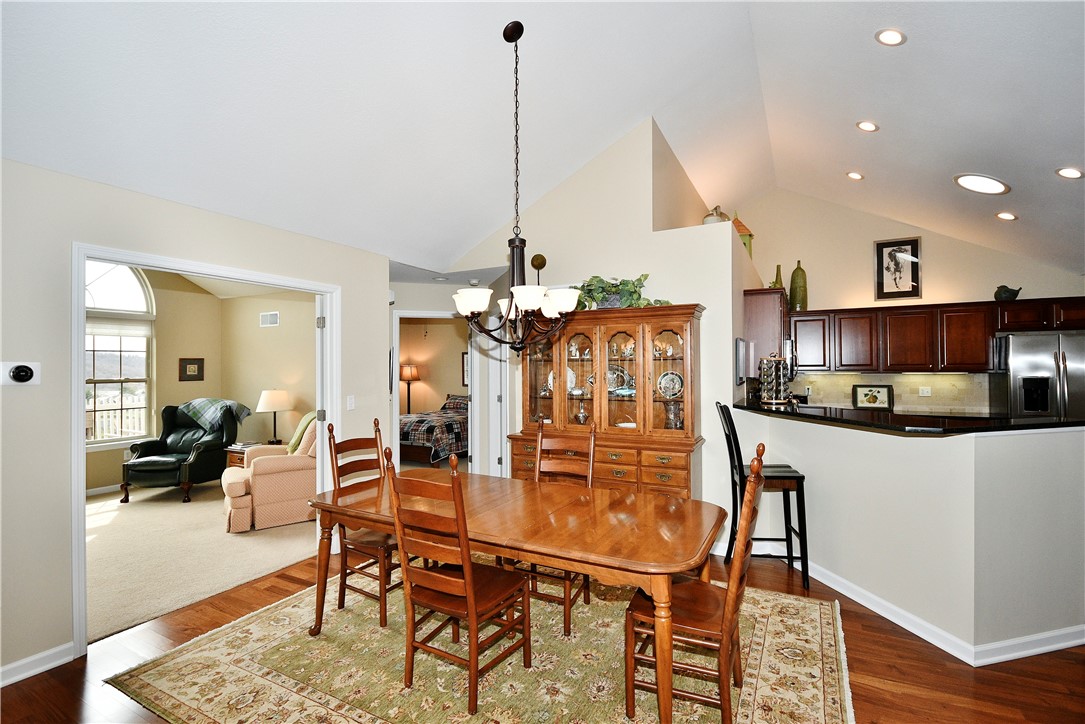 412 PINE BROOK CT