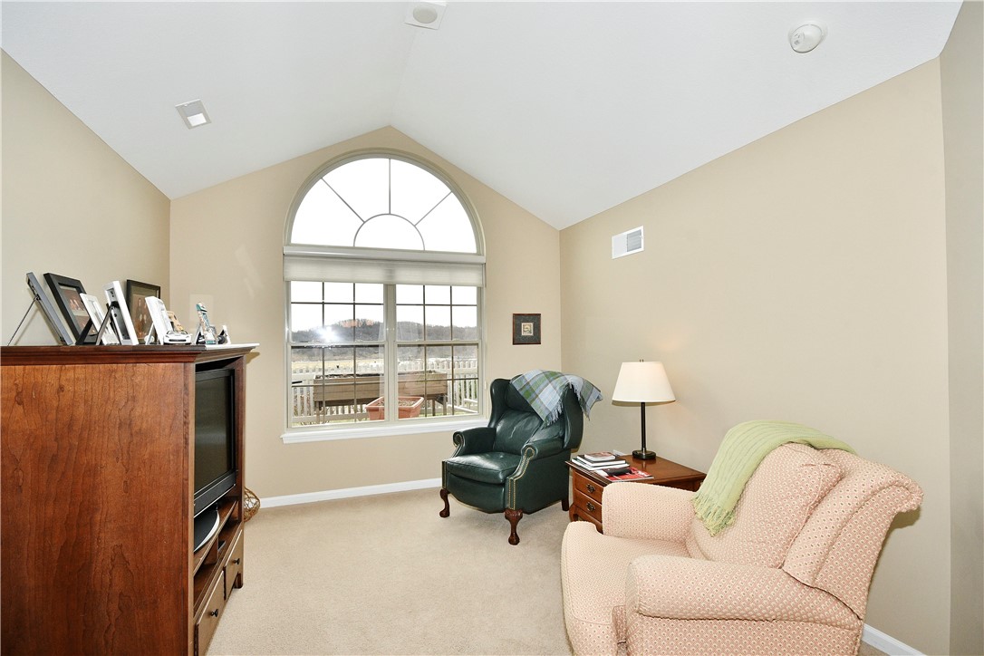 412 PINE BROOK CT