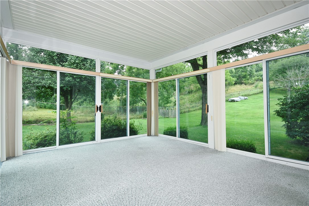 185 HAZELWOOD DR
