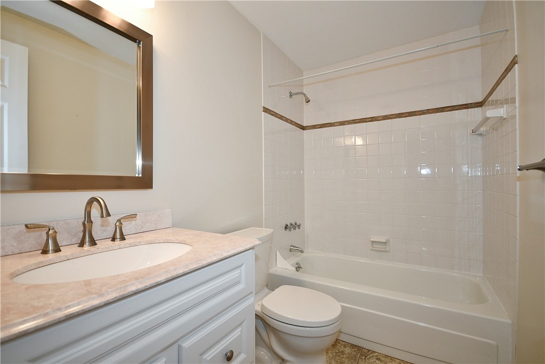 185 HAZELWOOD DR