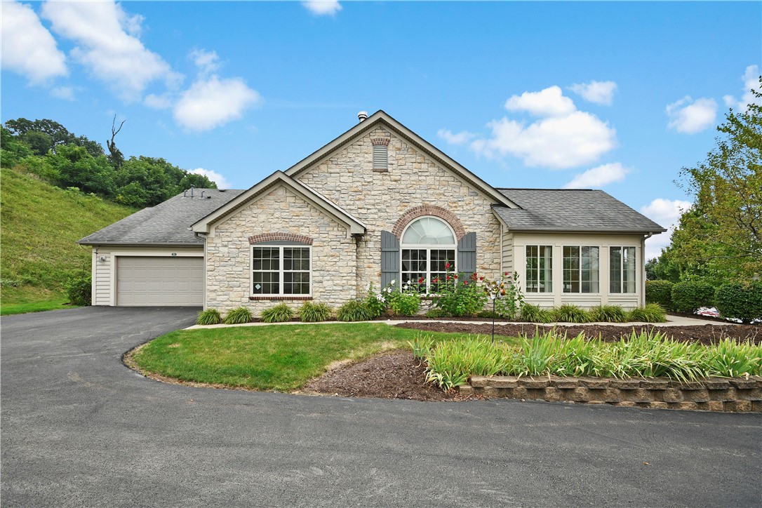 224 GLEN ARDEN CIRCLE