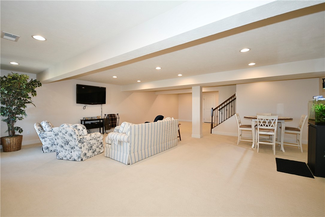 152 Twilight Dr