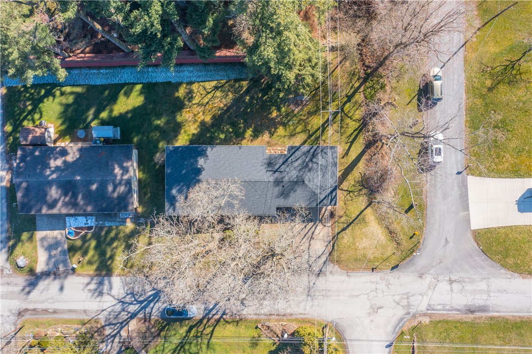 27 N JOHNSON RD