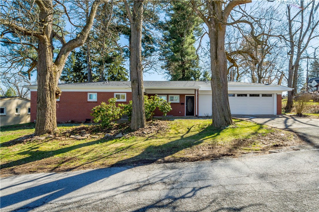 27 N JOHNSON RD