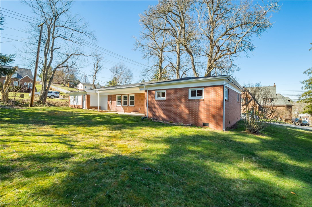 27 N JOHNSON RD