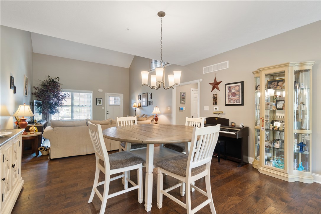 304 Chambers Dr