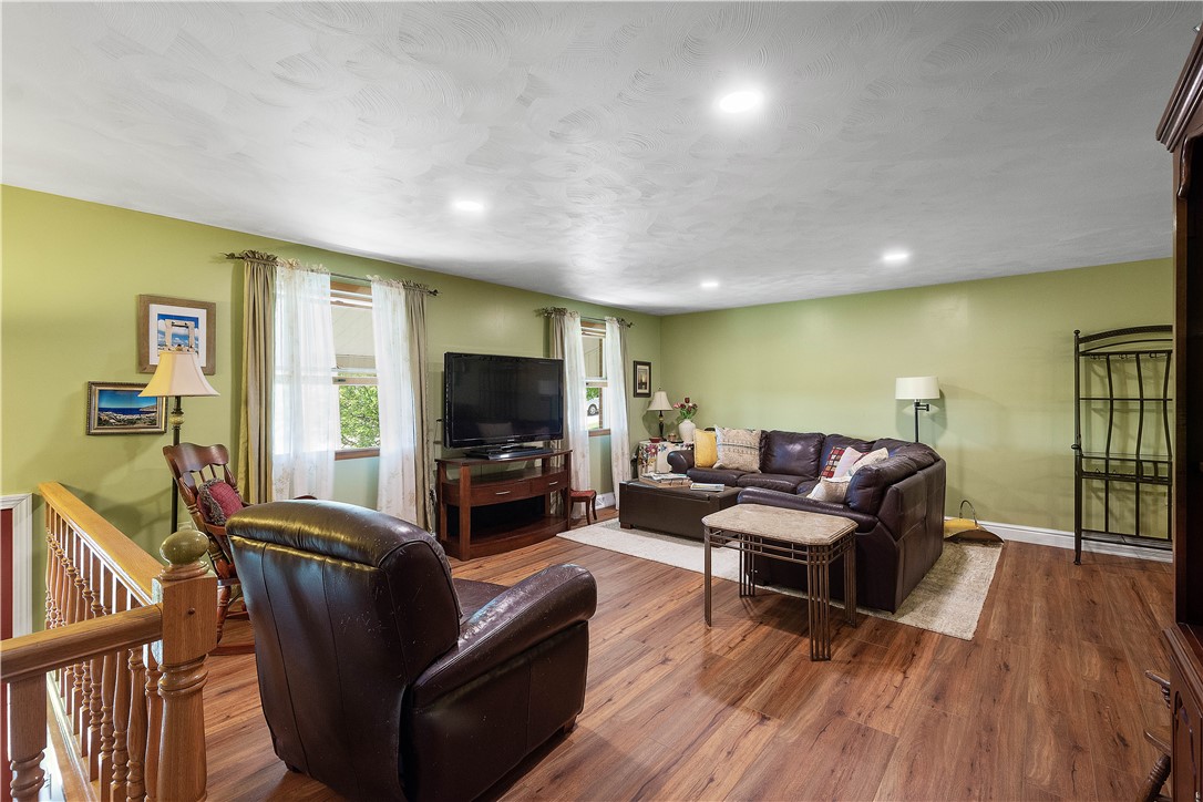 1150 LUCIA DRIVE