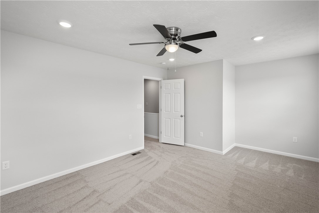 441 GARDENIA DRIVE