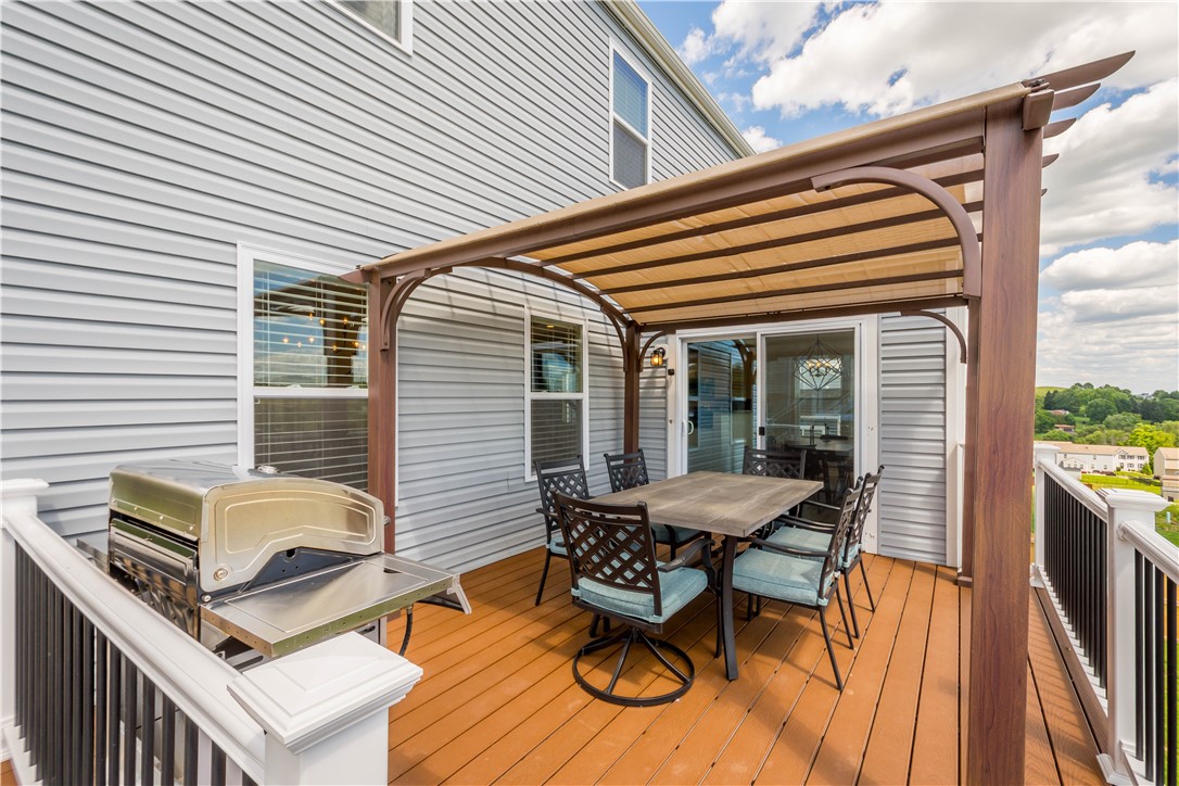 441 GARDENIA DRIVE