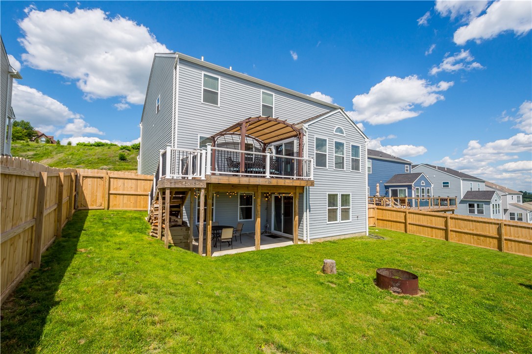 441 GARDENIA DRIVE