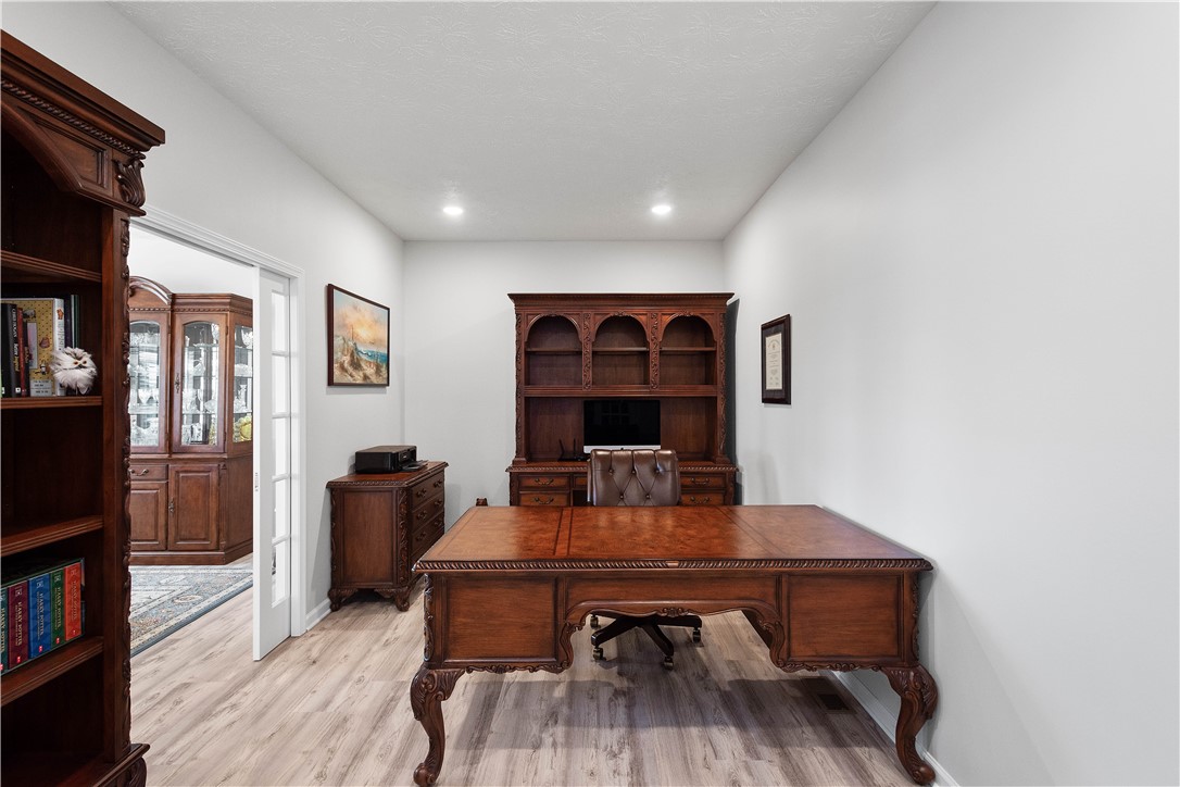 441 GARDENIA DRIVE