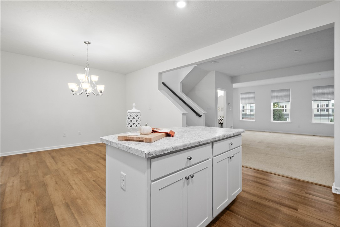 2289 FLINT DR