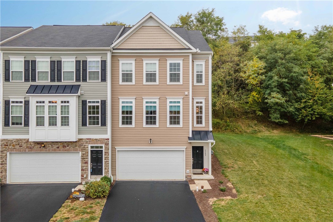 2289 FLINT DR