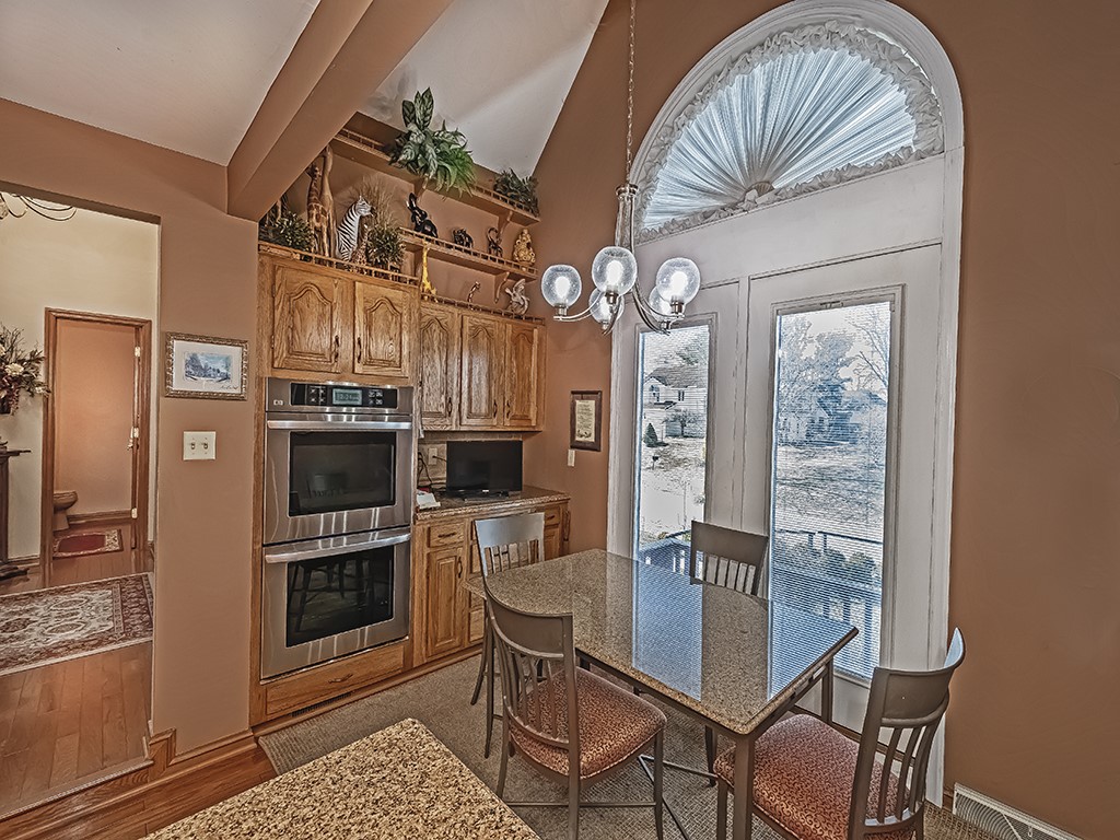 4 Glennvue Drive