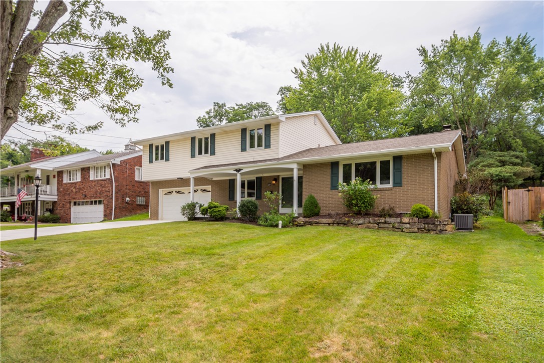 60 FAIRHILL DR