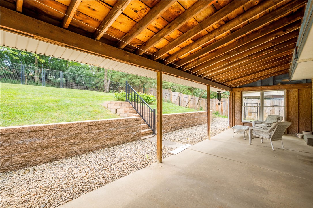 60 FAIRHILL DR