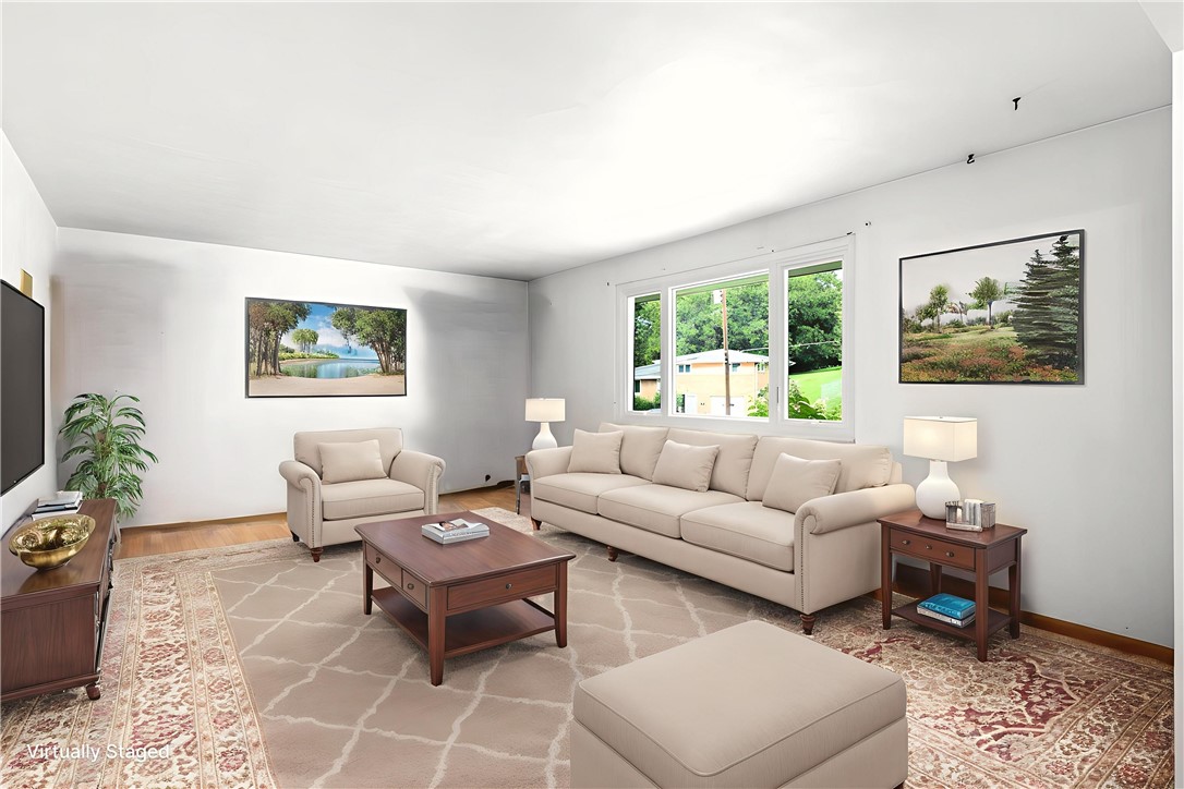 60 FAIRHILL DR