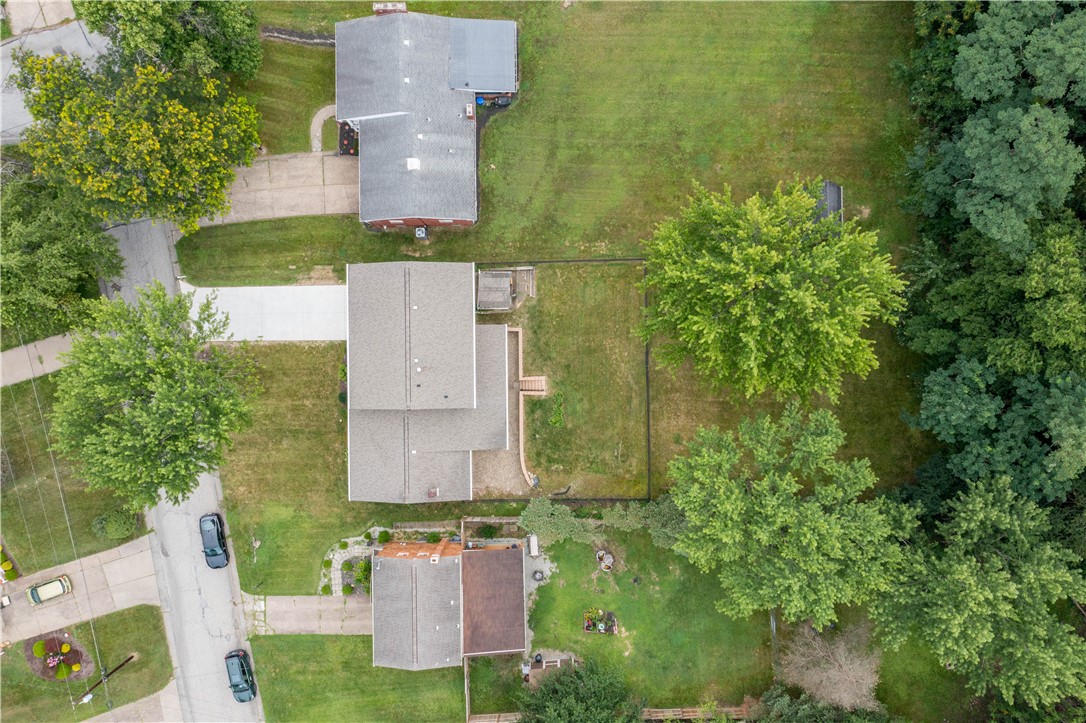60 FAIRHILL DR