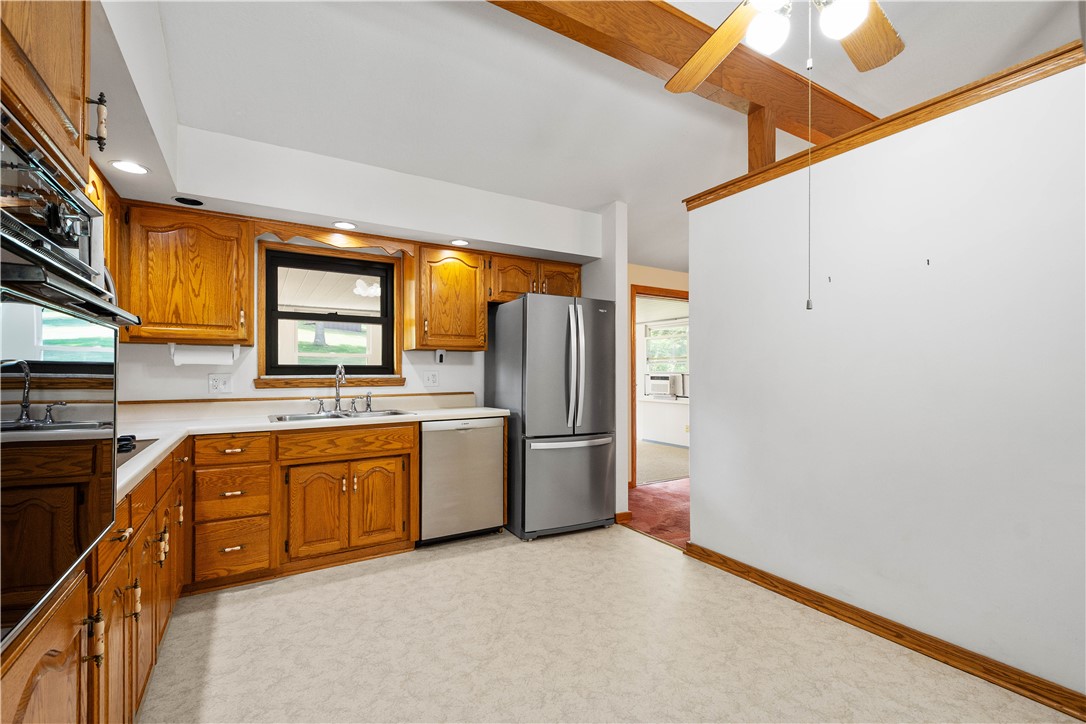 177 E Highland Dr