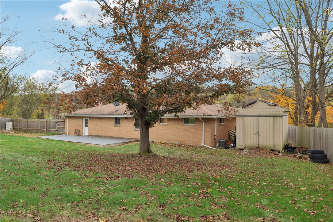 2760 Jefferson Ave