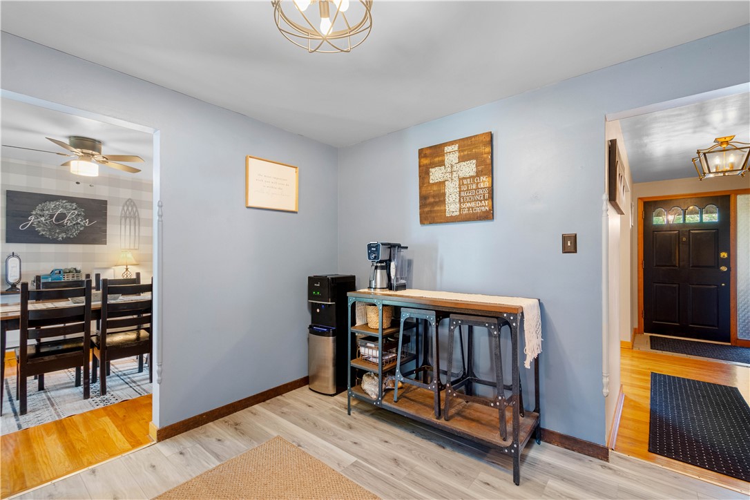 214 ROSS STR