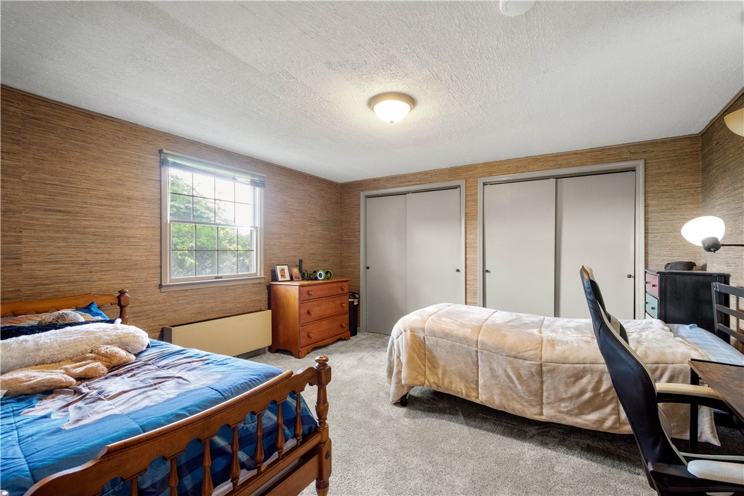 214 ROSS STR