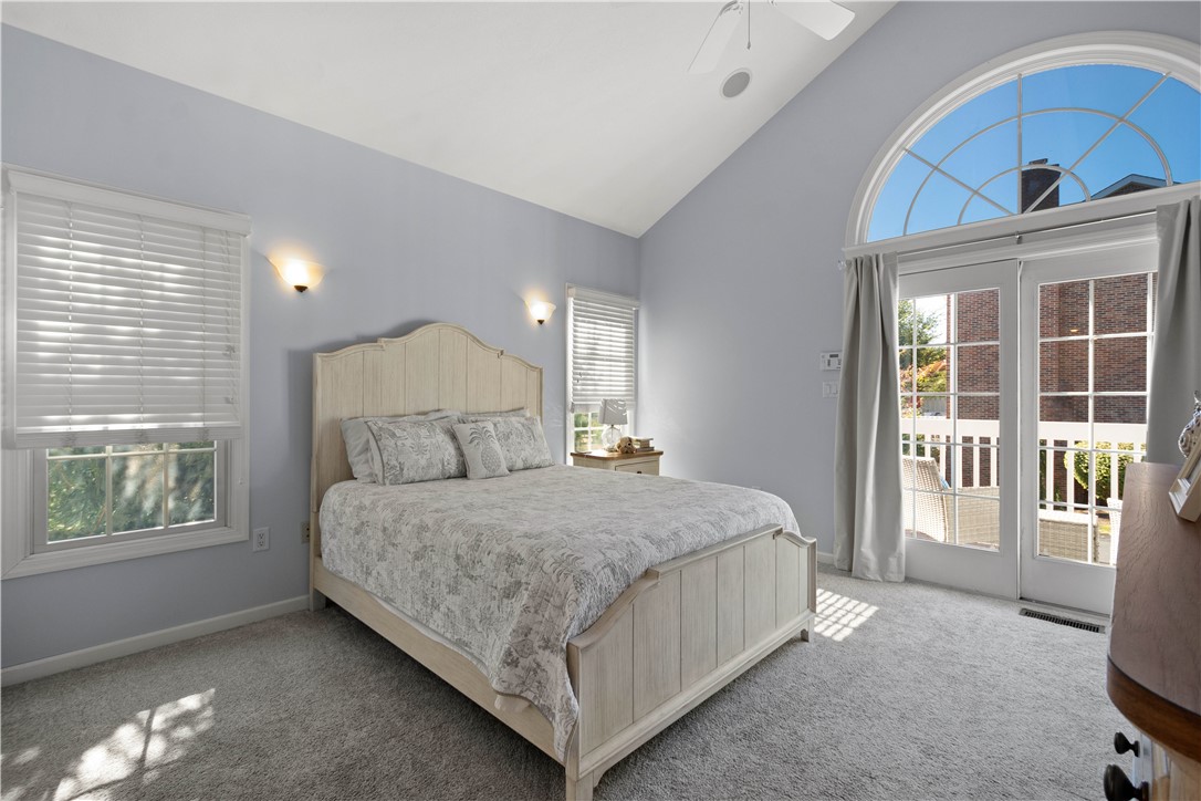 112 BAYBERRY CT