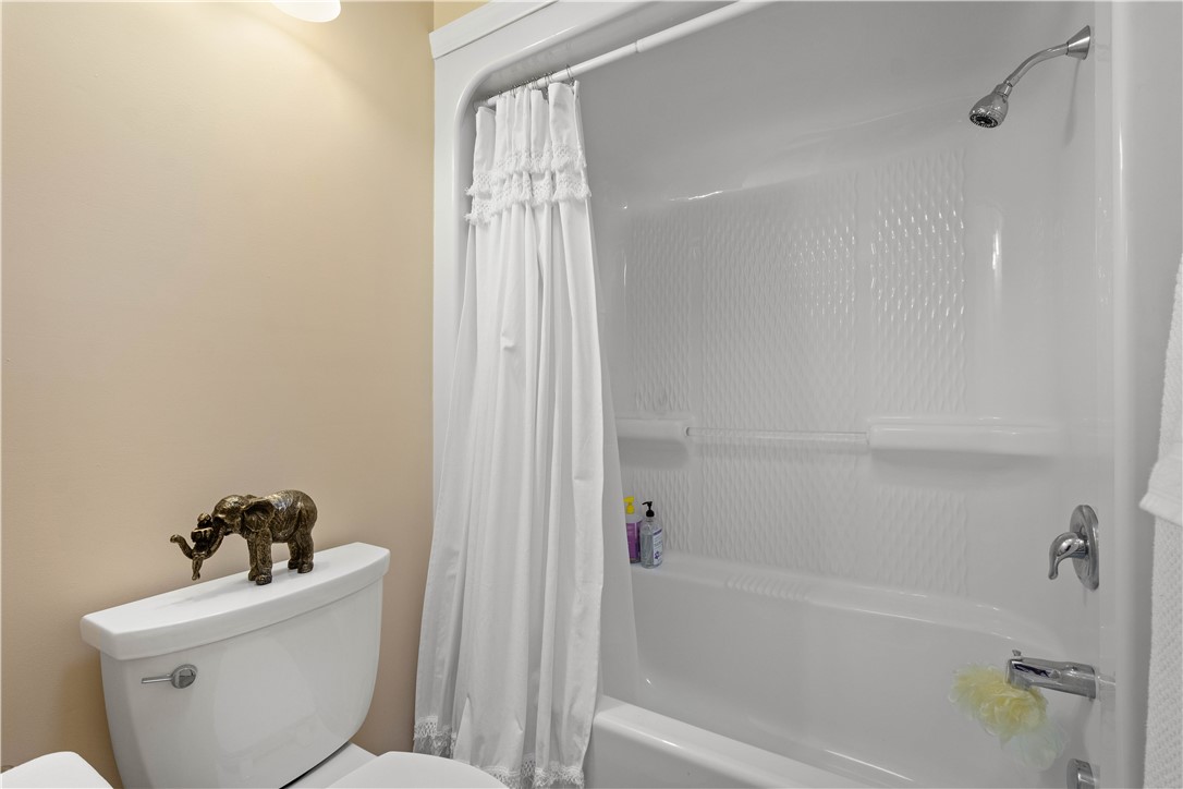 112 BAYBERRY CT