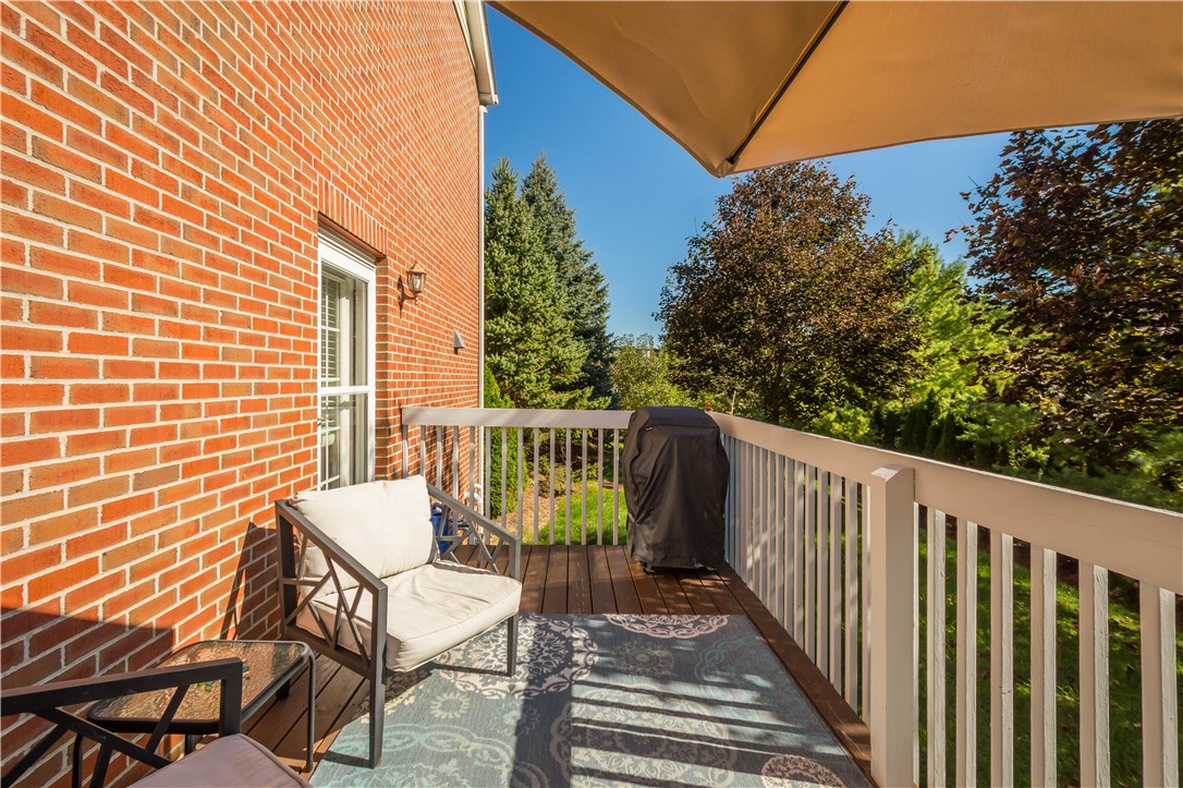 112 BAYBERRY CT