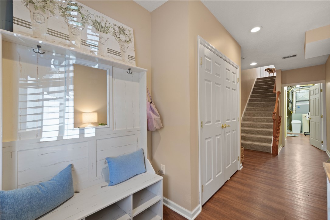 112 BAYBERRY CT