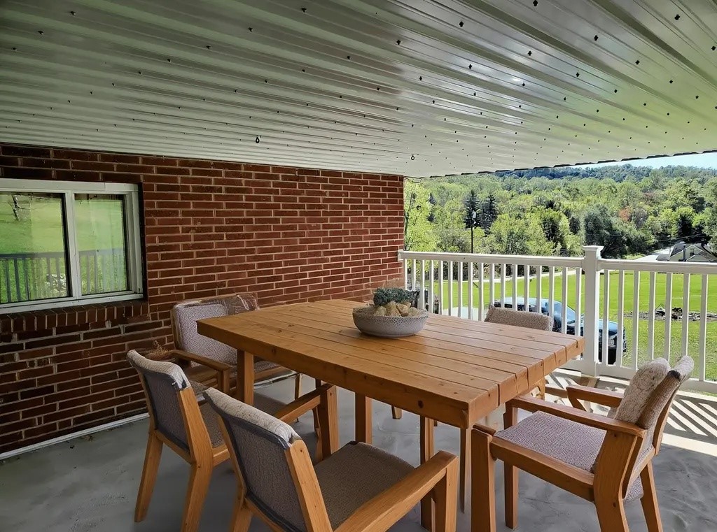 349 HOPWOOD COOLSPRINGS RD