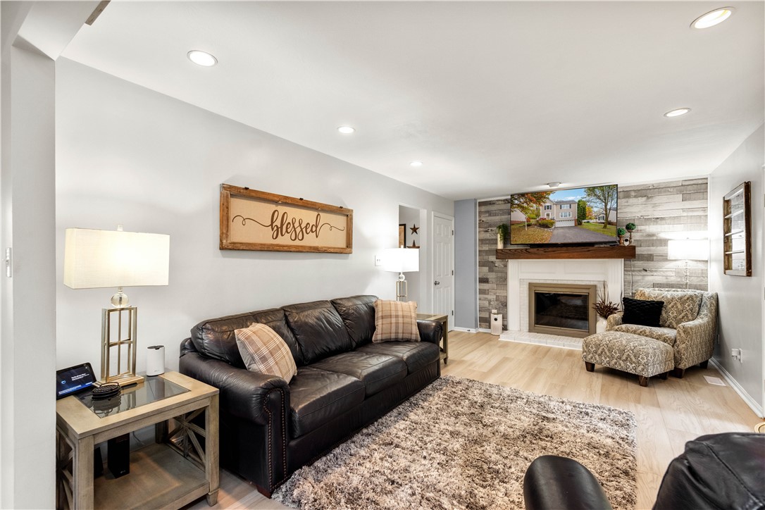 505 CHERRYHILL DR