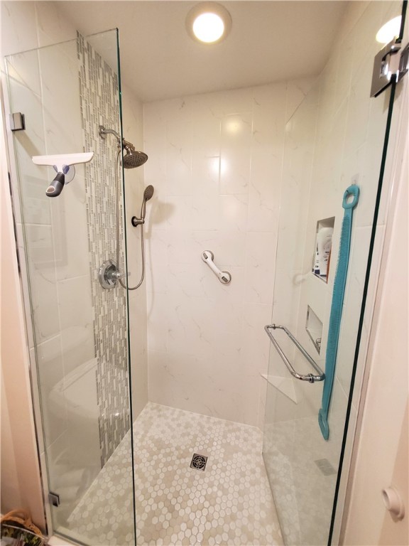 252 FAIR MEADOW DRIVE