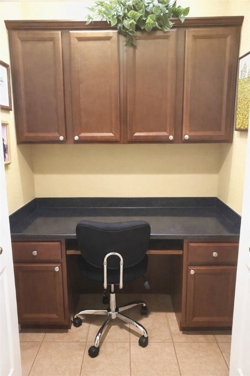 252 FAIR MEADOW DRIVE