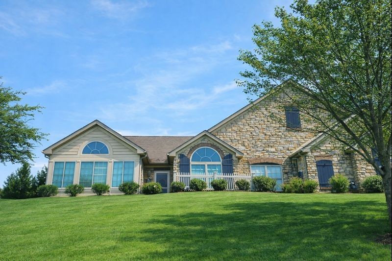 252 FAIR MEADOW DRIVE