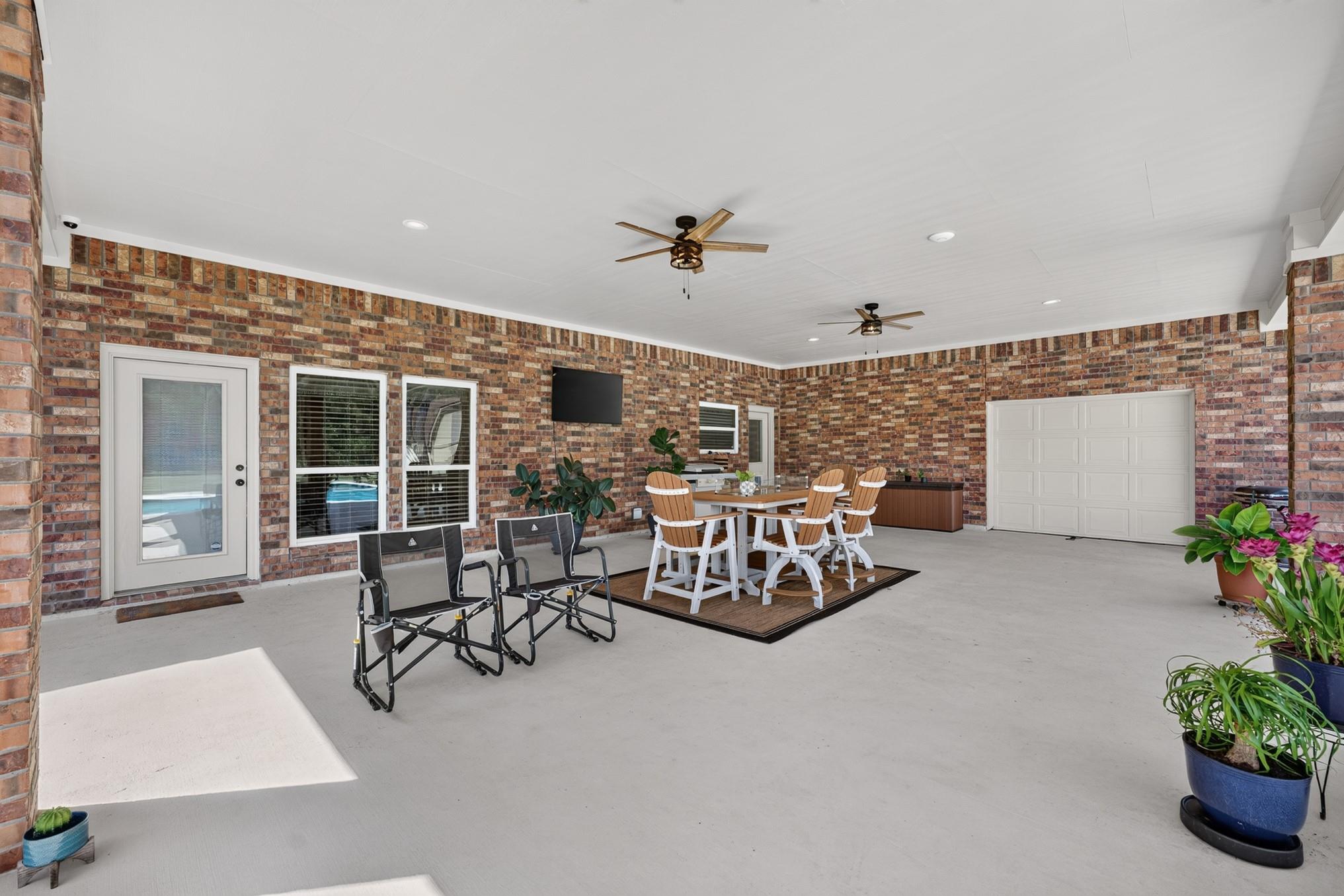 7219 Bayou Timber Drive