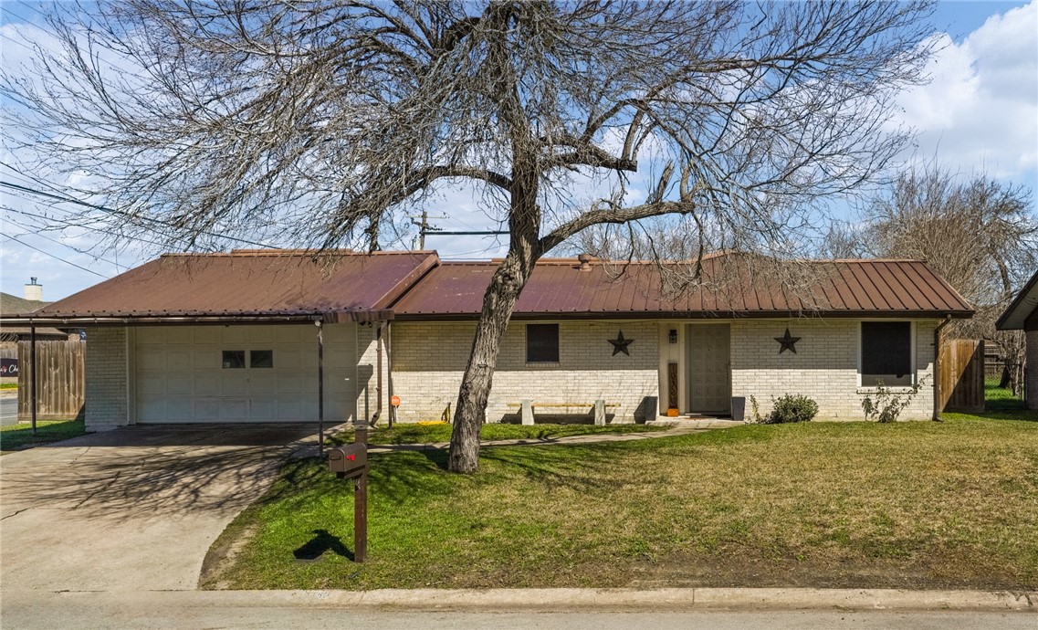 10750 Kingwood Dr