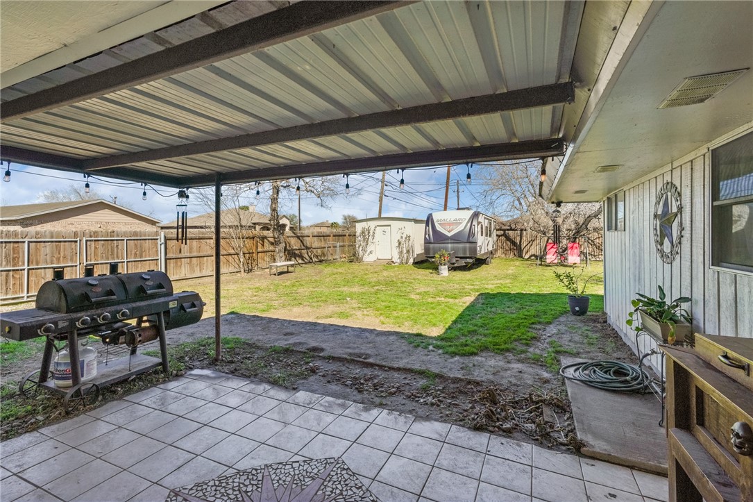 10750 Kingwood Dr