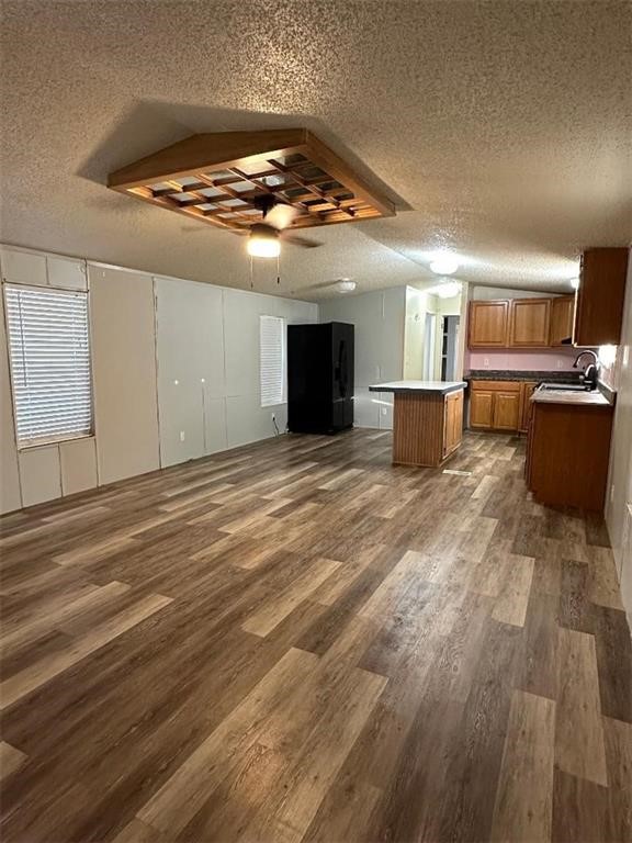 5867 Clifton Dr