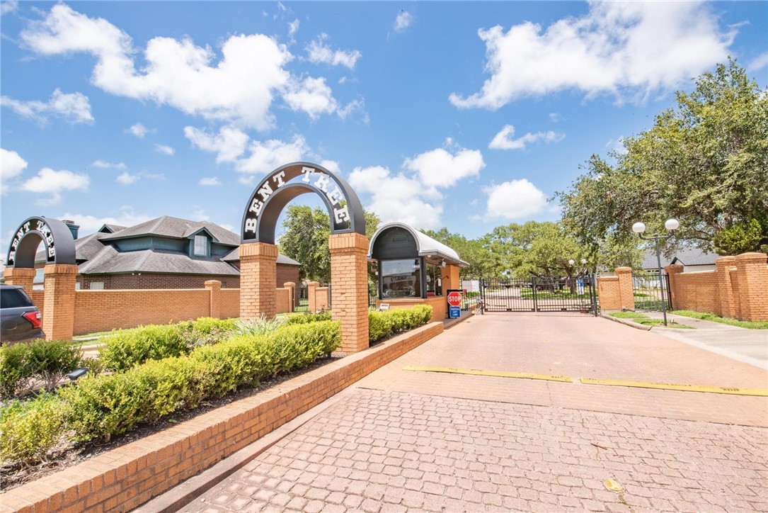 2713 Chapel View Dr