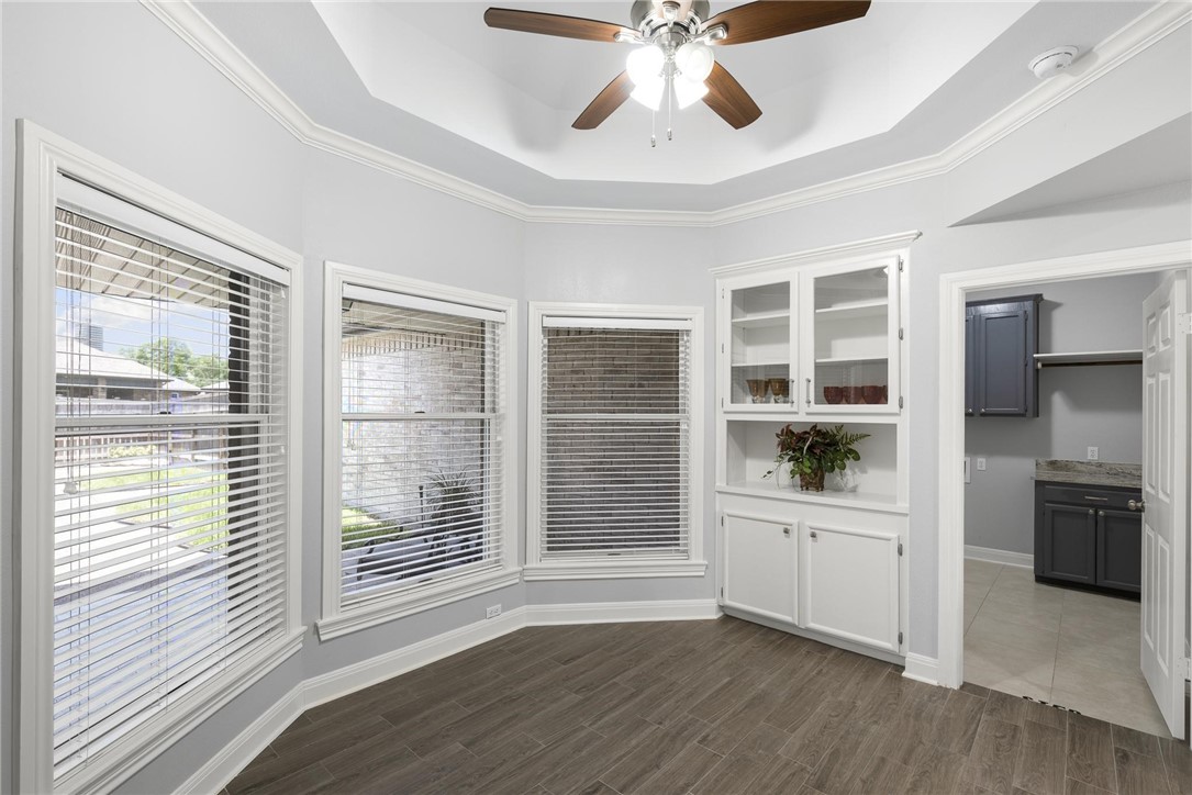 2713 Chapel View Dr
