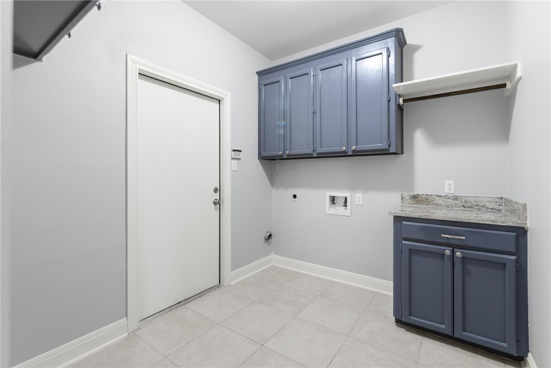 2713 Chapel View Dr