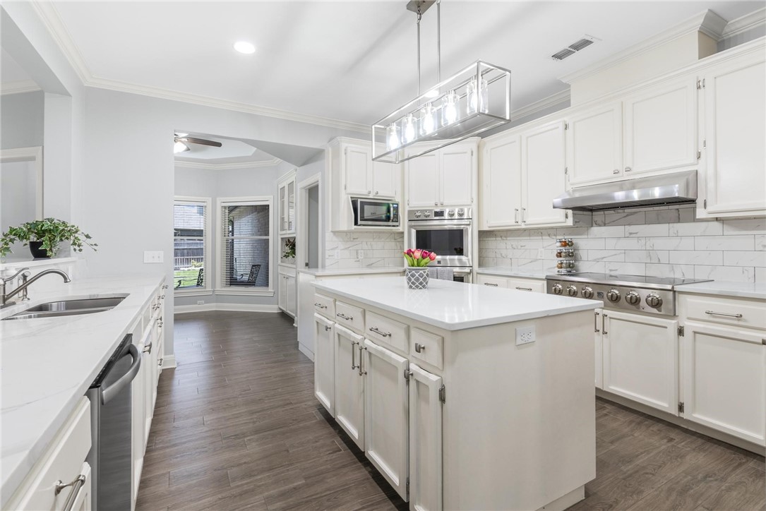 2713 Chapel View Dr