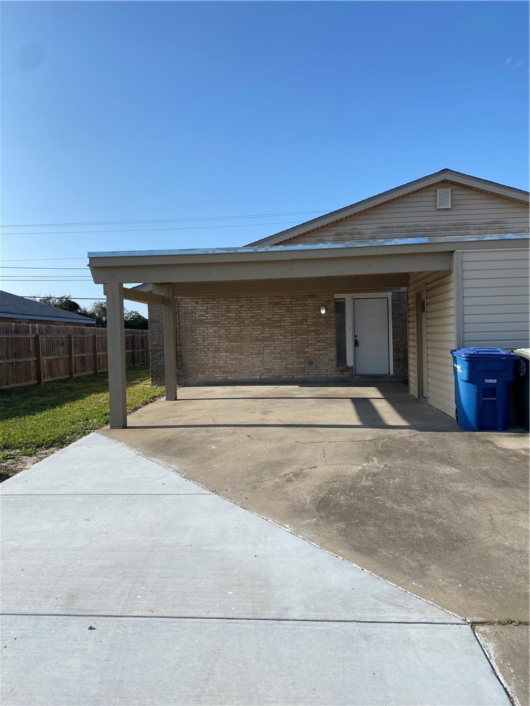 313 Easy St A
