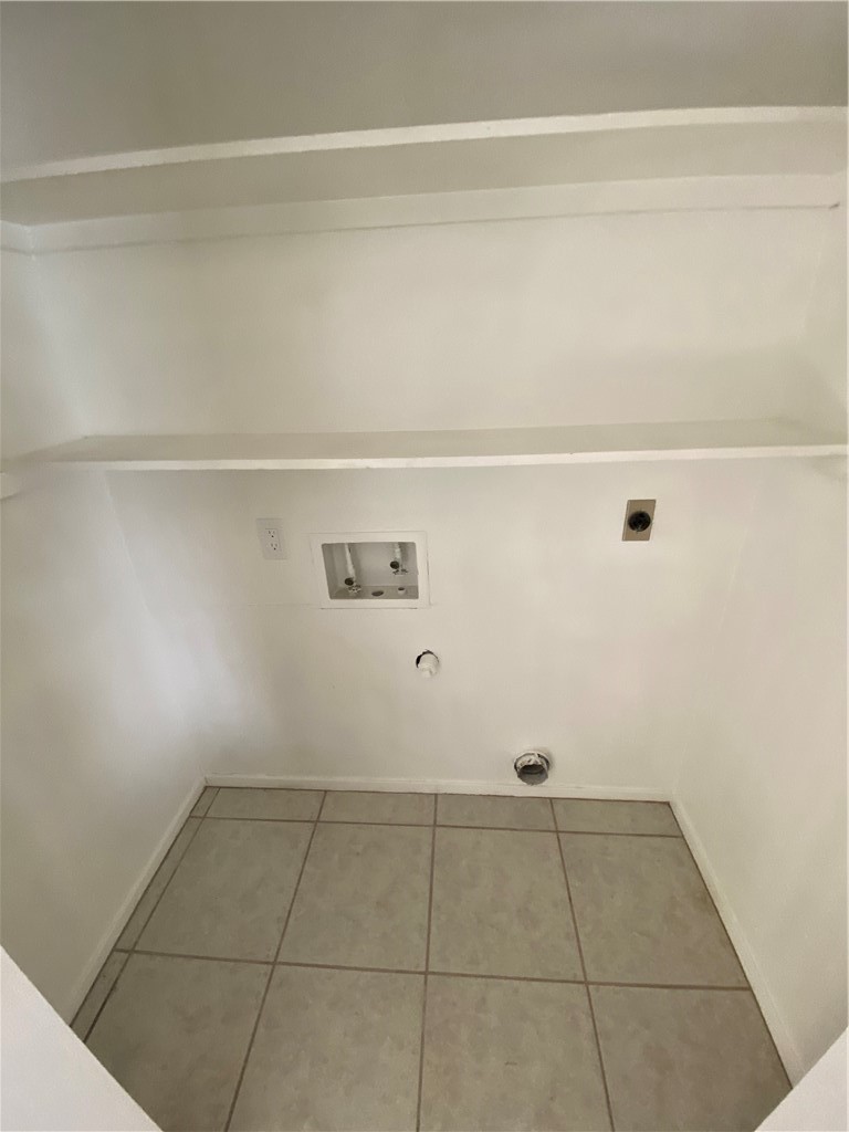 313 Easy St A
